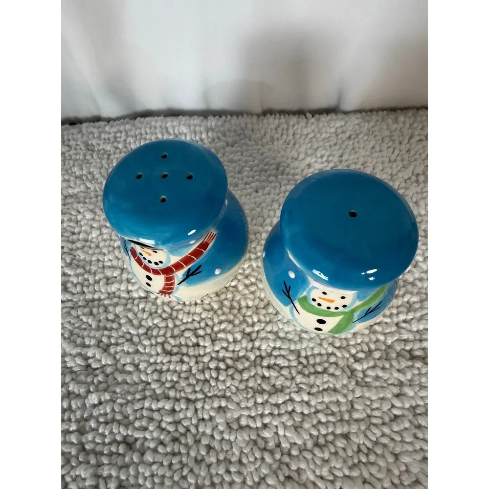 VTG‎ Hand Painted Snowman Salt and Pepper Shakers Ceramic Blue Winter Holiday